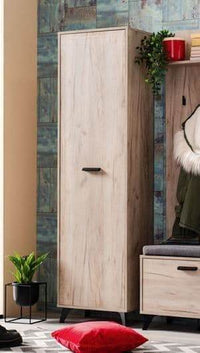 Elegant Kenzo Oak Slim Wardrobe: Single Door, Four Shelves, Pull-Out Hanging Rail - UK Luxury Furniture