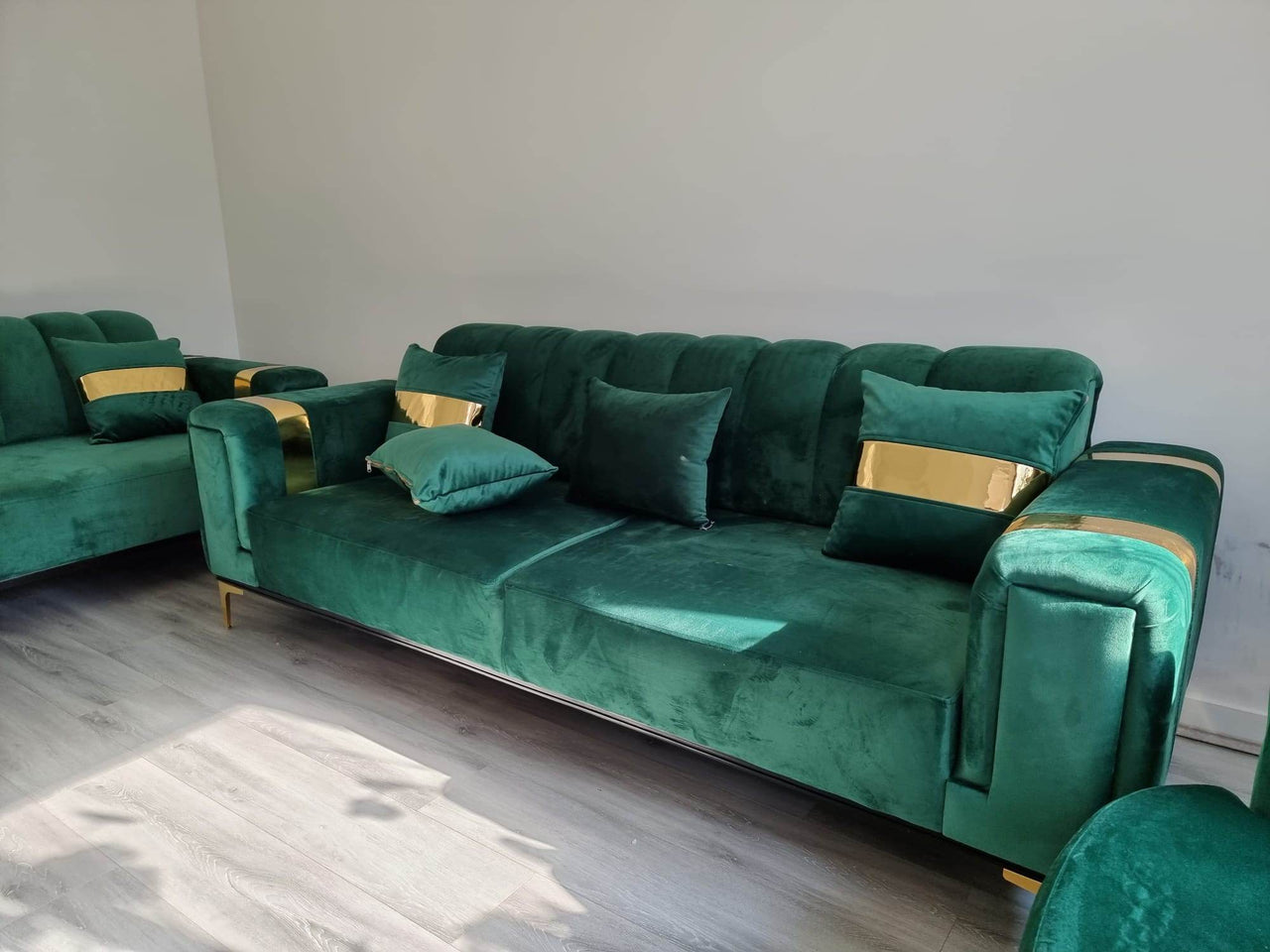Lyon Luxury Velvet Sofa Sets - Cream, Navy Blue & Grey - 1, 2, 3 Seater Options - UK Luxury Furniture