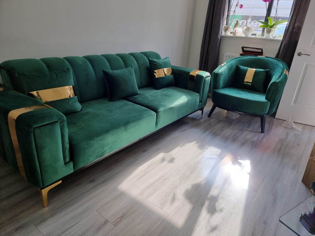 Lyon Luxury Velvet Sofa Sets - Cream, Navy Blue & Grey - 1, 2, 3 Seater Options - UK Luxury Furniture