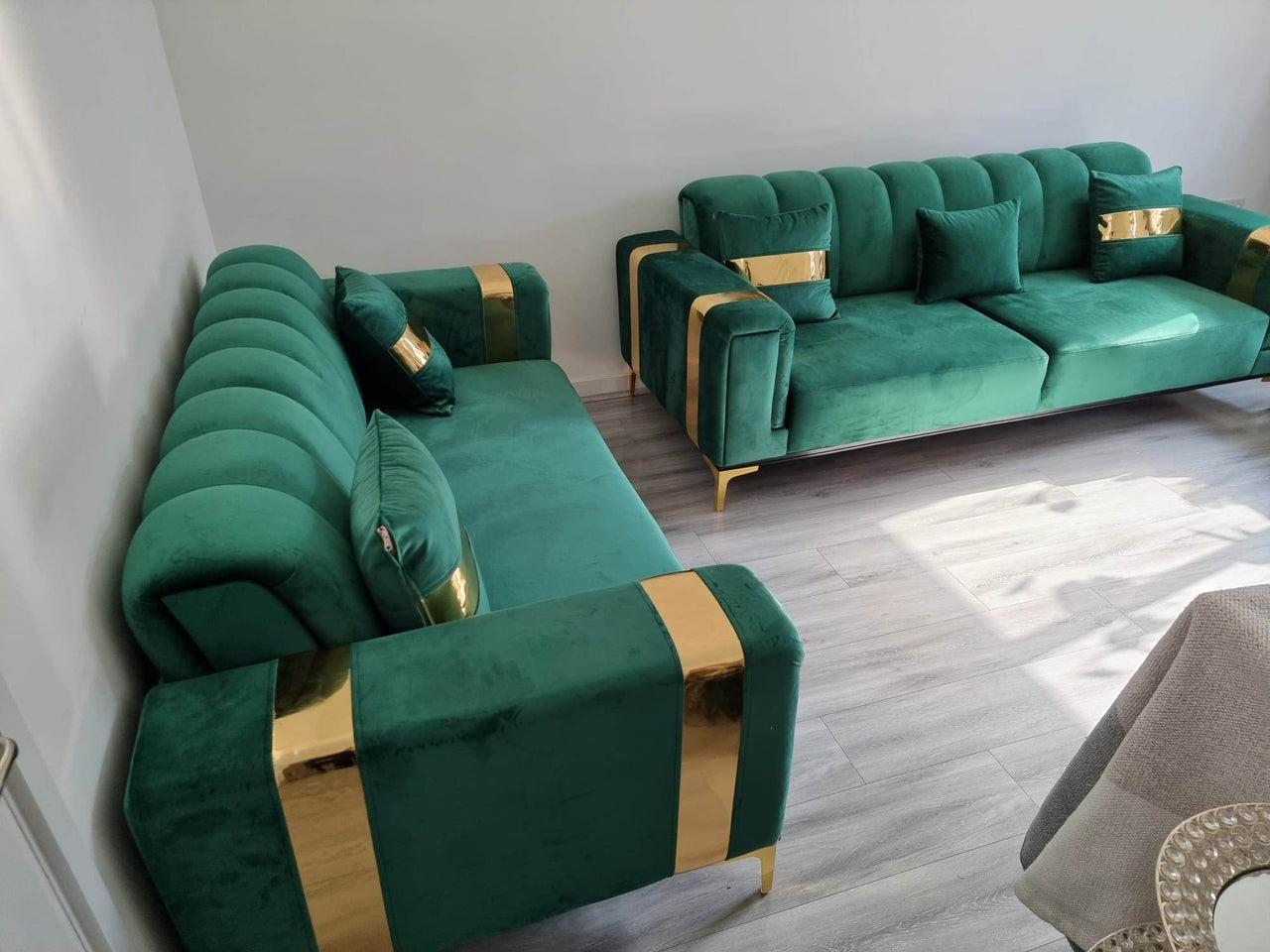 Lyon Luxury Velvet Sofa Sets - Cream, Navy Blue & Grey - 1, 2, 3 Seater Options - UK Luxury Furniture
