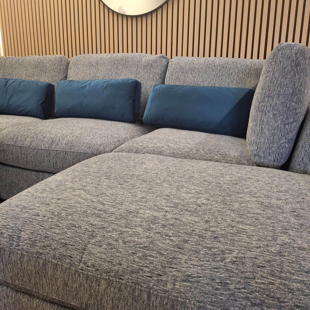 Luxury 5-Piece Madison U-Shaped Modular Sofa in Light Grey or Blue for Stylish Living Rooms - UK Luxury Furniture
